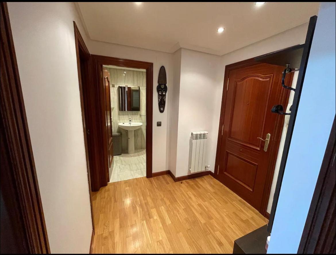 Bonito Piso Con Aparcamiento A Pie De La Calle . Nájera Esterno foto